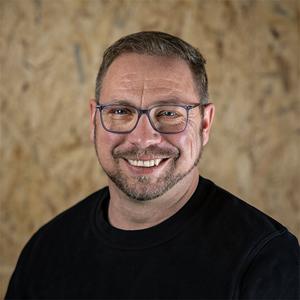 Ulli Gabert · Vertrieb